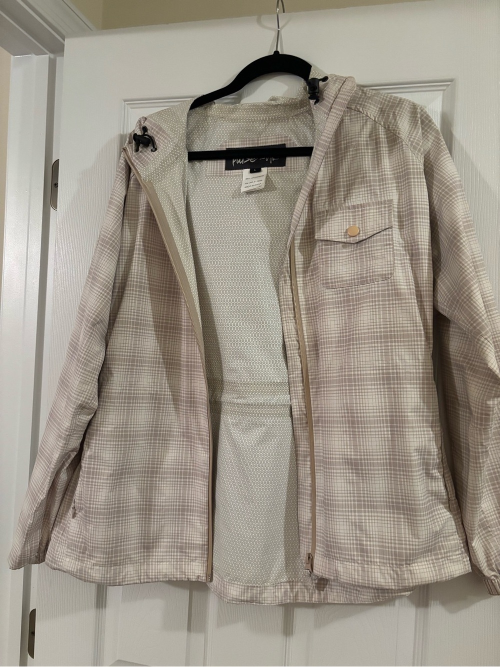 Light Plaid Hooded Rain Jacket in Beige and Cream